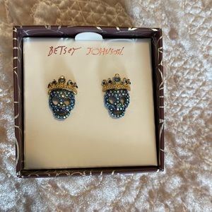 Betsy Johnson rhinestone skeleton Queen earrings